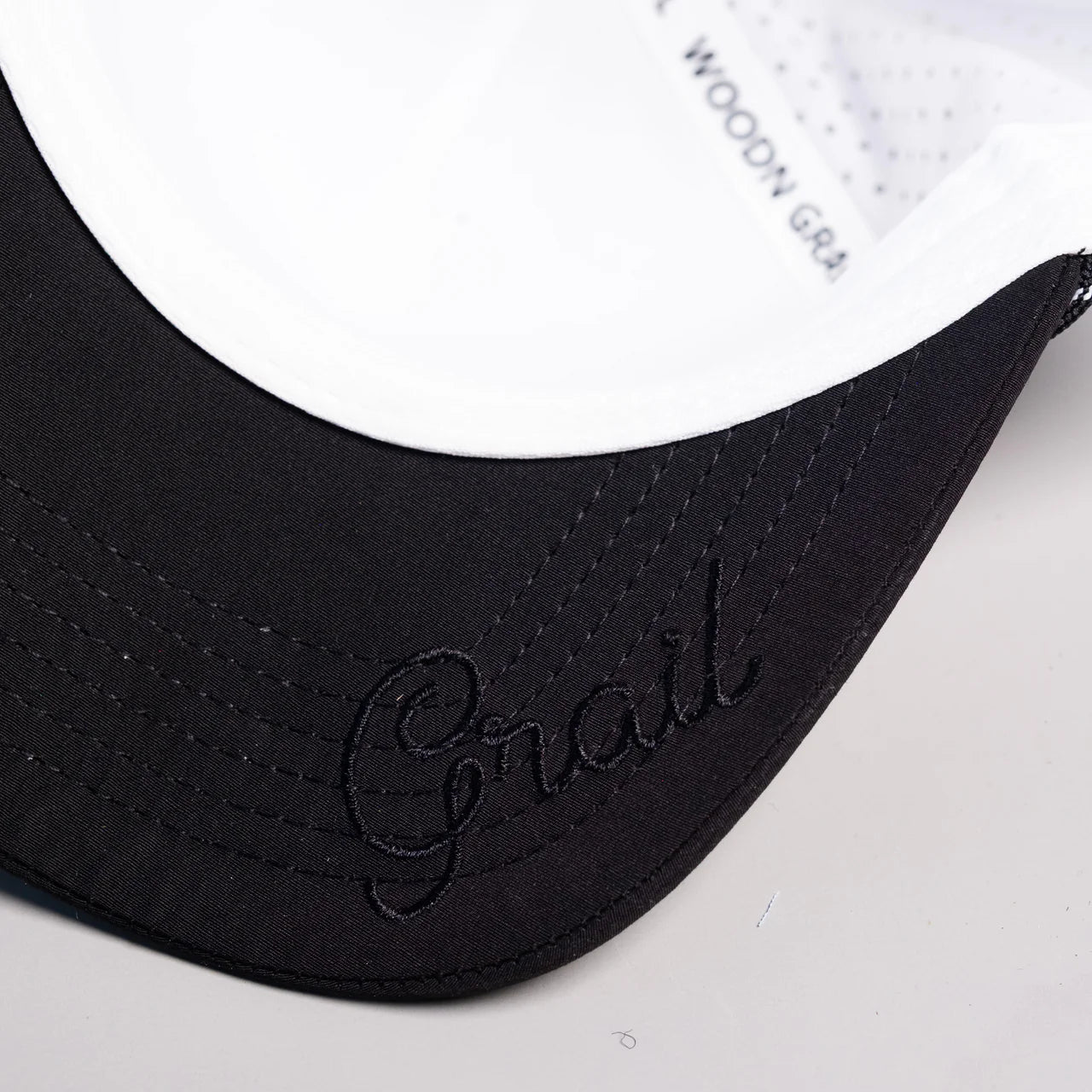 Woodn Grail Boise State Tee-Box Performance / White & Black