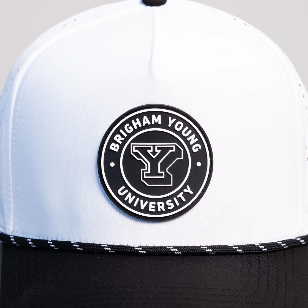 Woodn Grail BYU Tee-Box Performance / White & Black