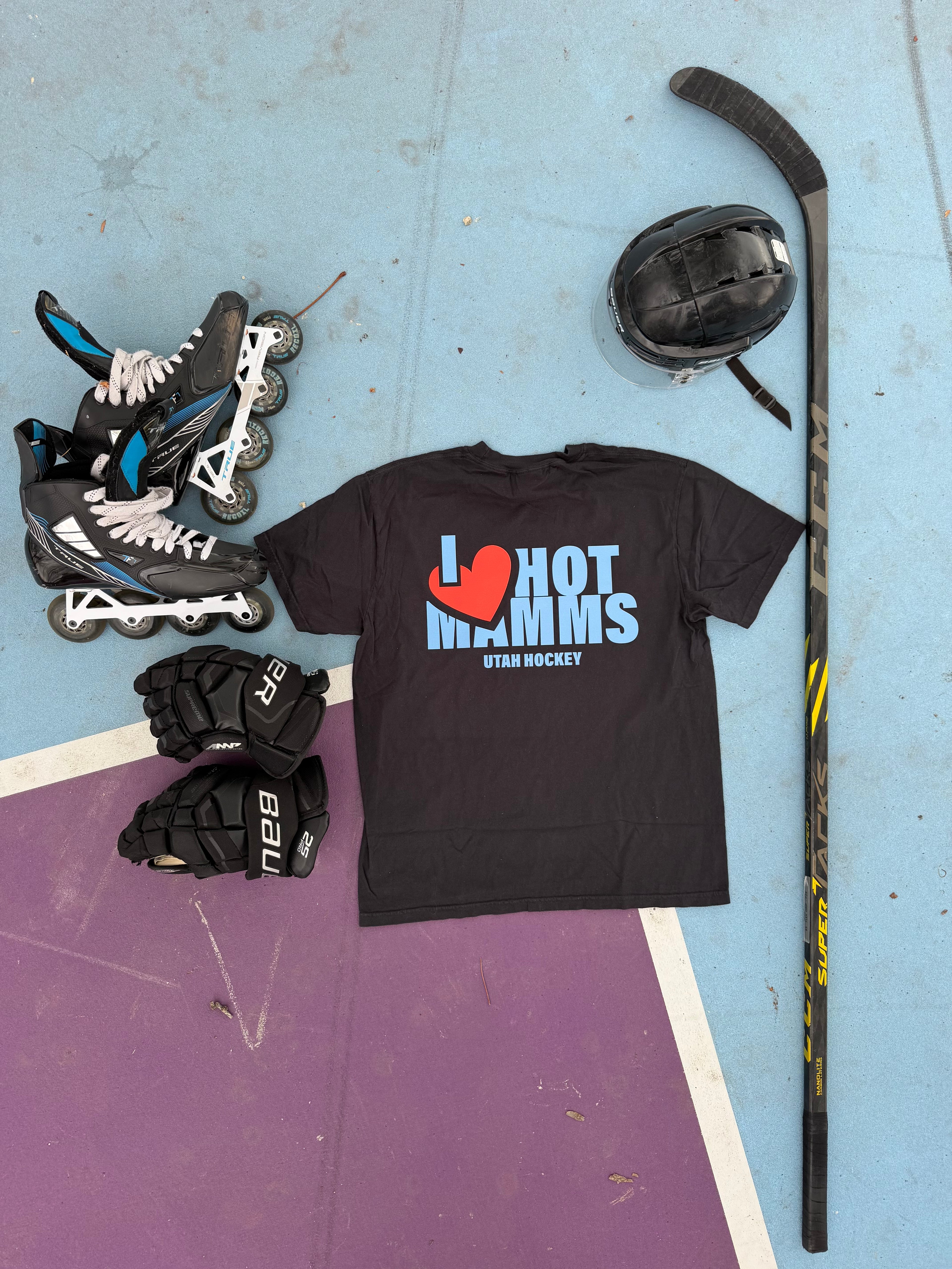 SALT HOCKEY Hot Mamms Tee