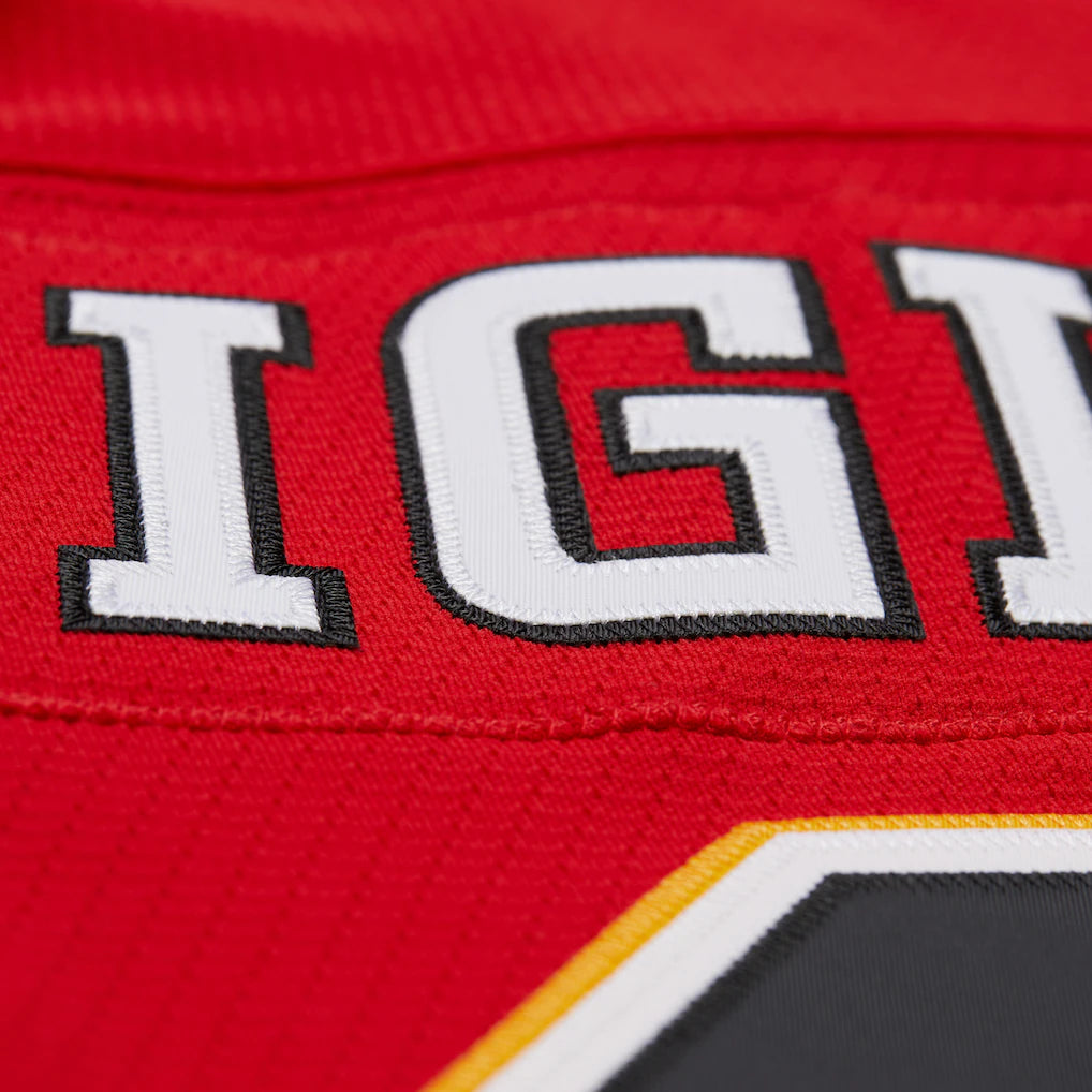 Mitchell & Ness Jarome Iginla Calgary Flames 2003-04 Red Captain Power Play Jersey