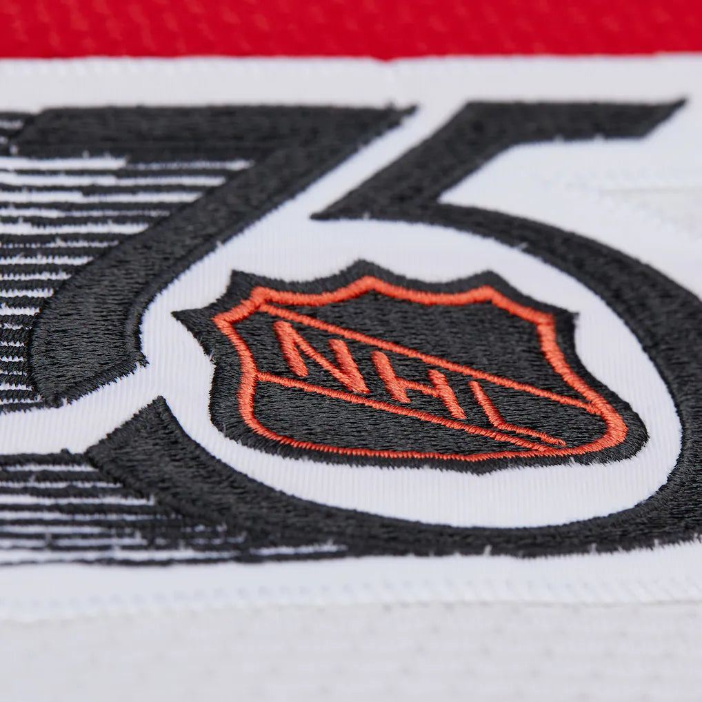 Mitchell & Ness Steve Yzerman Detroit Red Wings 1991-92 White Power Play Jersey
